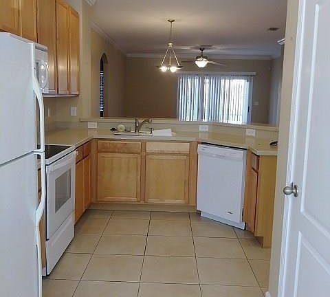 4th image of 96025 Cottage Ct Unit 1203