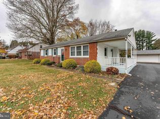 448 Schoolhouse Rd, Pottstown, PA 19465