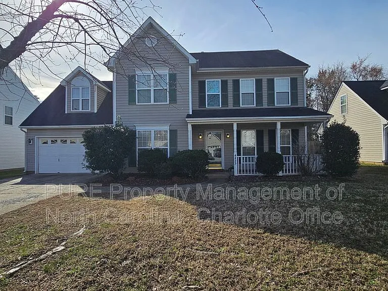 4423 Cades Cove Dr — Photo 2