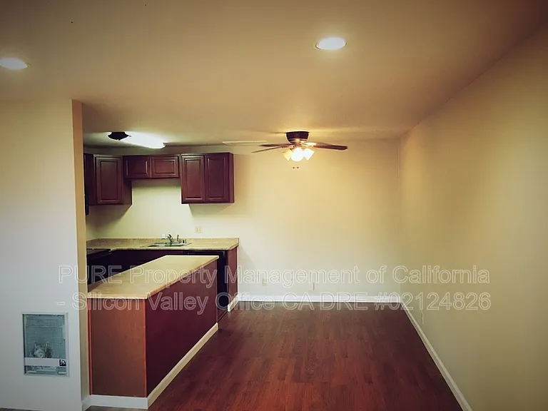 340 Auburn Way #2 — Photo 3