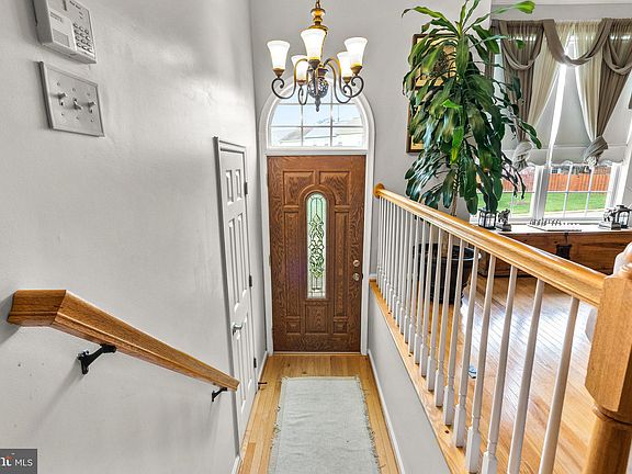 4th image of 3402 Brahms Dr
