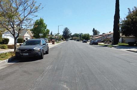 4th image of 10204 Hanna Ave