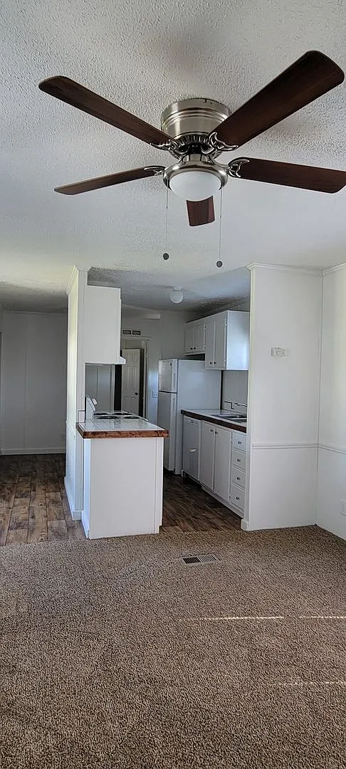 Ready to Move in — Photo 3