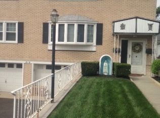 214 Centre St #2, Nutley, NJ 07110
