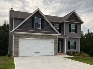 686 Fieldcrest Dr, Dallas, GA 30132