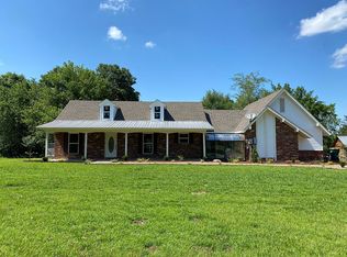 1203 Sandtown Rd, Morrilton, AR 72110