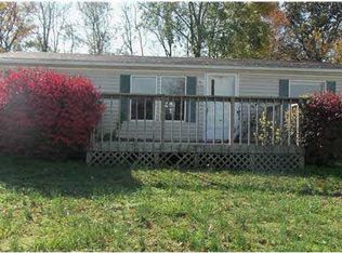 1209 W Greenbriar Dr, Washington, IN 47501