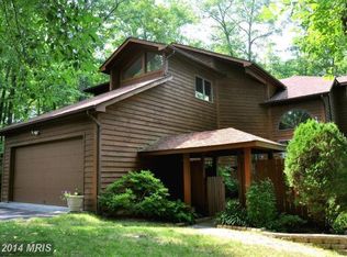 100 Divot Pl, Cross Junction, VA 22625