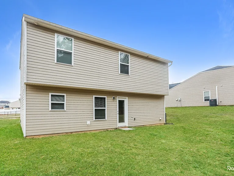 232 Valerie Dr — Photo 14