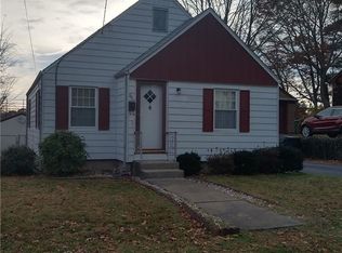 80 Everleth Ave, Warwick, RI 02888