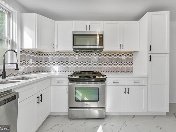 4th image of 921 Pitman Ave
