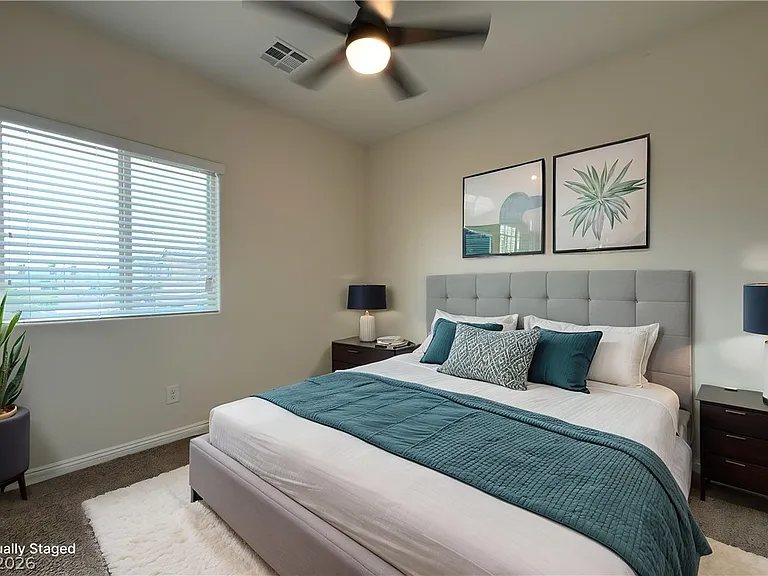 384 Monique Springs St — Photo 10