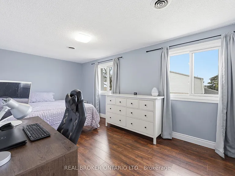 262 Kenora Ave #29 — Photo 18