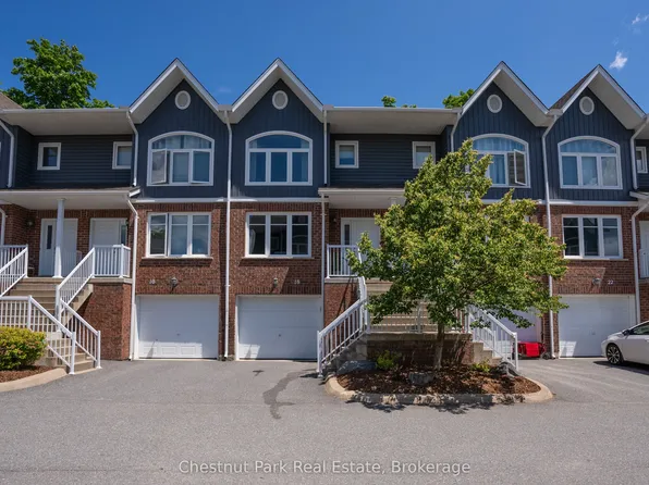 37 Silver St #16, Huntsville, ON P1H 1M2