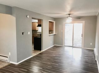 7 Thistleton Rd, Sicklerville, NJ 08081