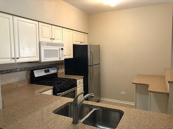 4th image of 287 Hunterdon Ct #1287A