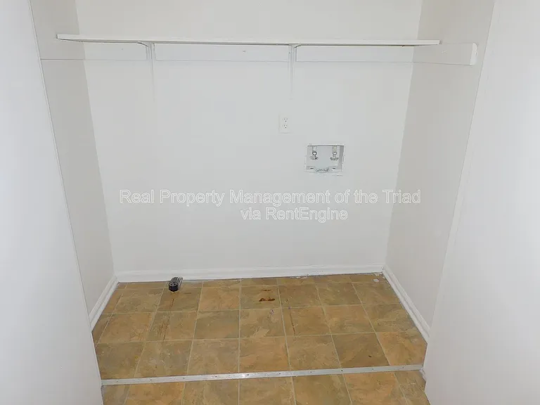 2574 Green Oaks Ct SE #G — Photo 12