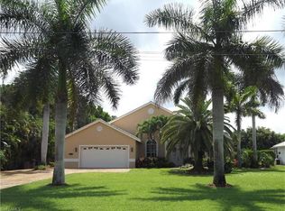 28369 Mango Dr, Bonita Springs, FL 34134