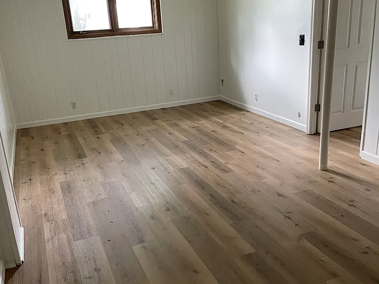 15010 Davenport Cir — Photo 11