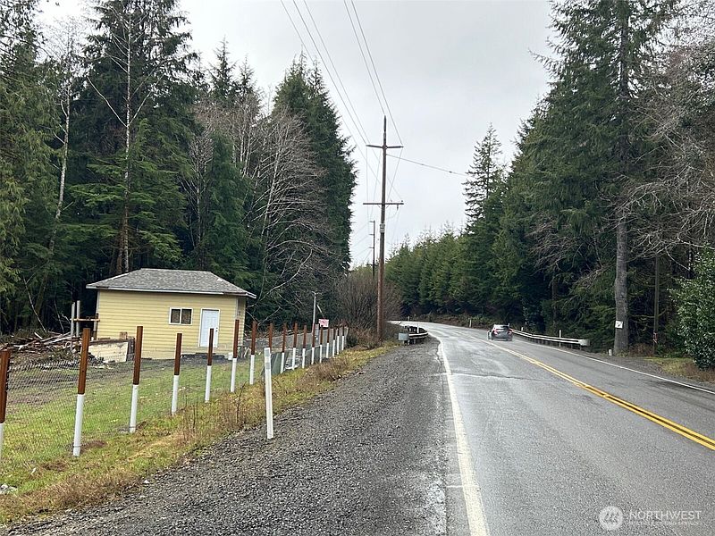 5th image of 155 Ocean Beach Road