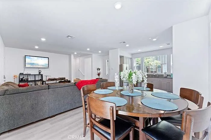 16 Ivey Ln — Photo 10