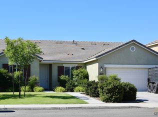 5113 Gleaming Gem Way, Bakersfield, CA 93313