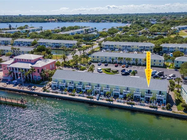 4910 Coquina Key Dr SE, Saint Petersburg, FL 33705