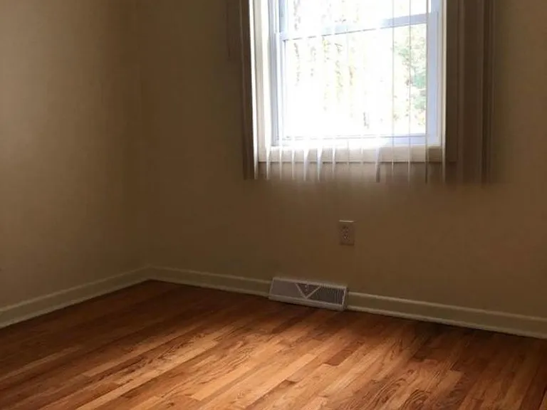 306 Buckley Rd #A — Photo 19