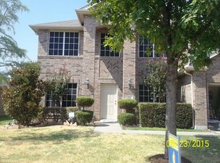 2105 Hemingway Dr, Denton, TX 76210