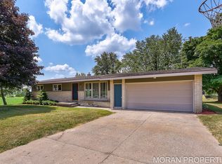 18415 8th Ave, Conklin, MI 49403