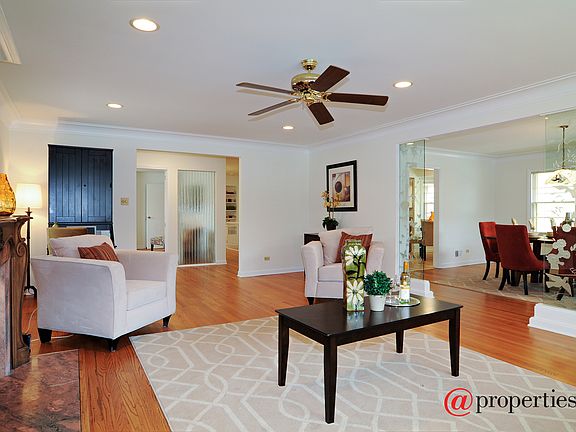 Living Room / Dining Room