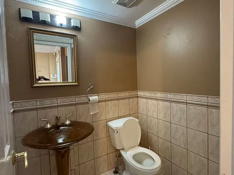 7267 Aldercrest Dr — Photo 15