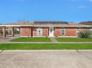 5200 Zenith St, Metairie, LA 70001