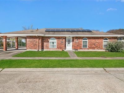 5200 Zenith St, Metairie, LA, 70001