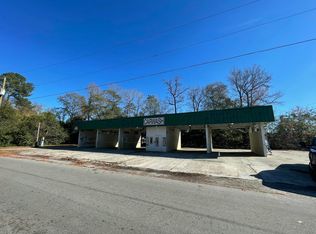 916 Hart St, Holly Hill, SC 29059