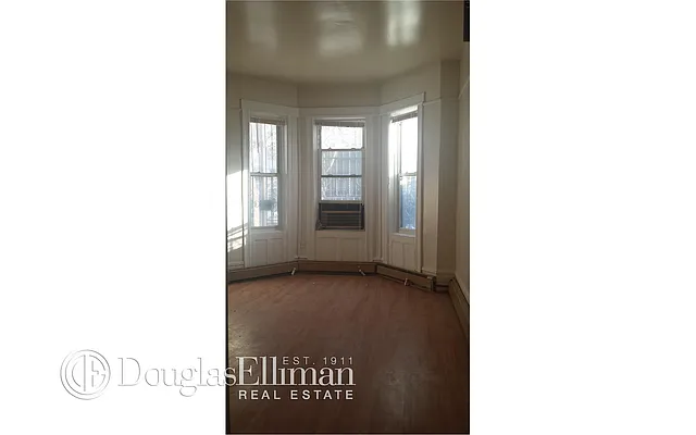 Rented by Douglas Elliman | media 44