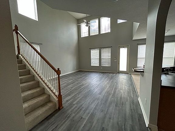 4th image of 14656 Whittridge Dr