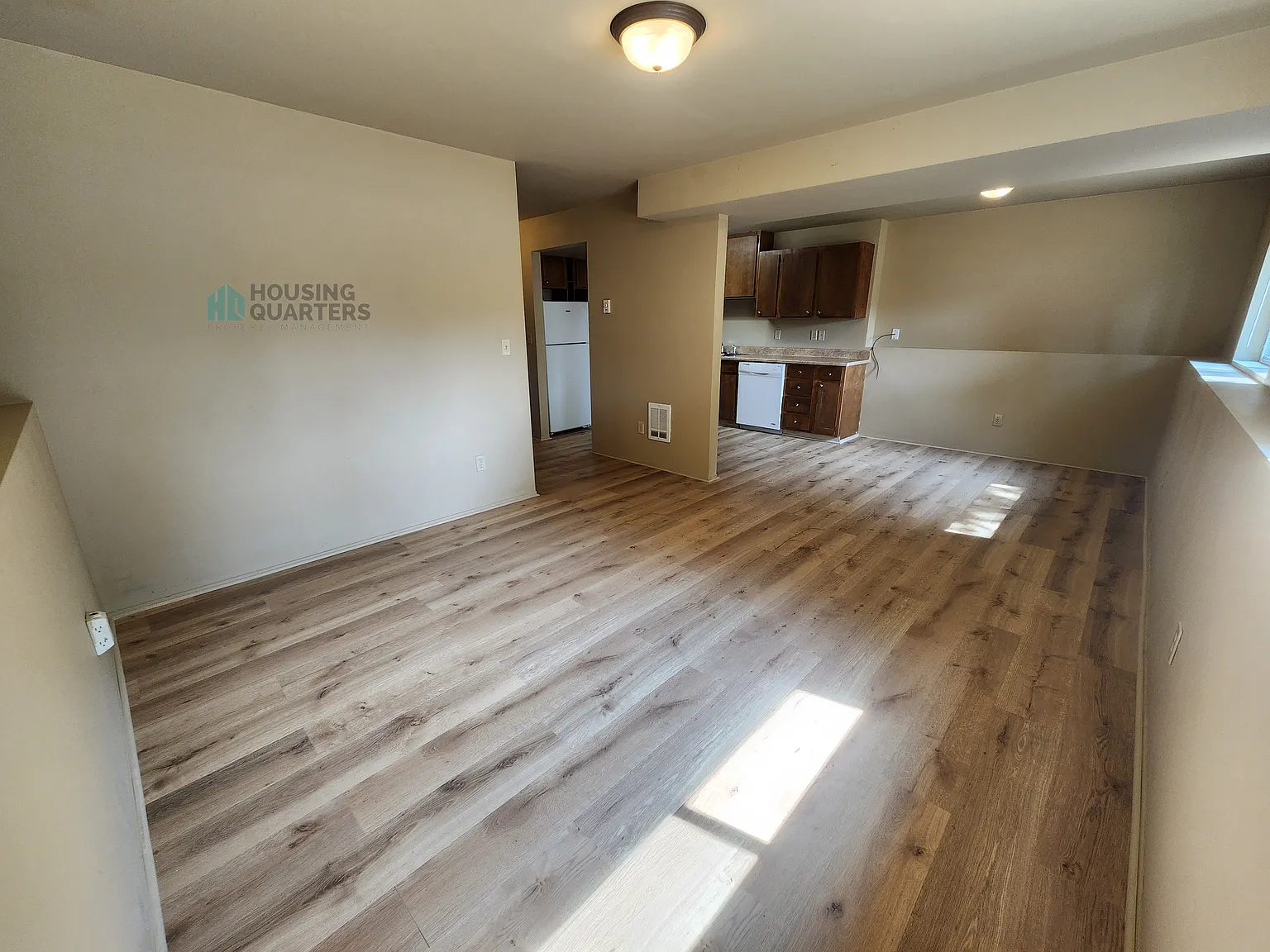 2 bed, 950 sqft, $1,250 — Photo 3