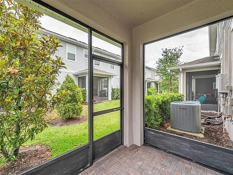 5728 Skytop Dr — Photo 29