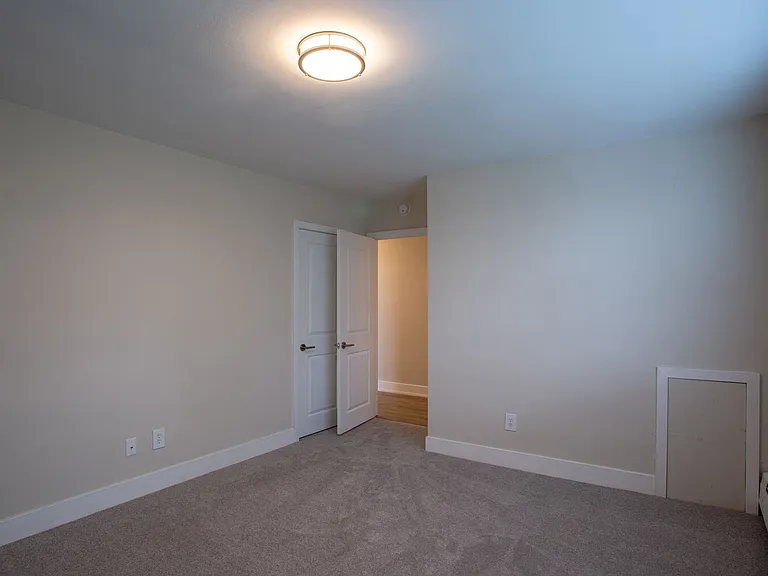 Chestnut Terrace Apartments — Photo 10