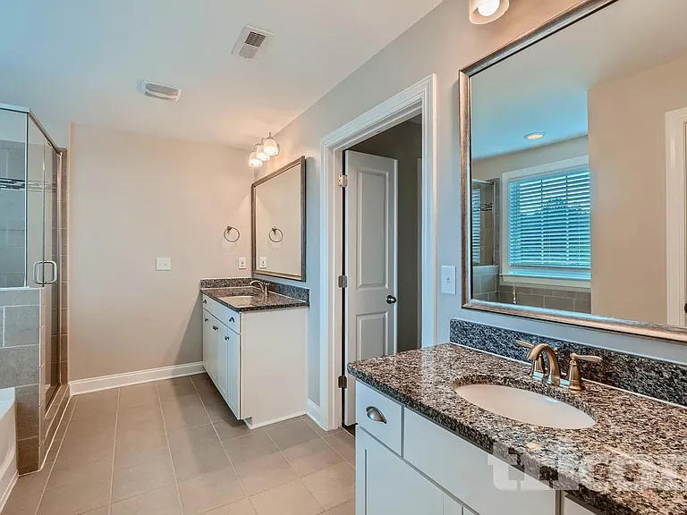 162 Blueview Rd — Photo 13