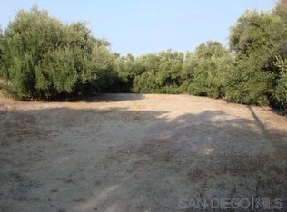 1252 Navel Pl #1, Vista, CA 92081