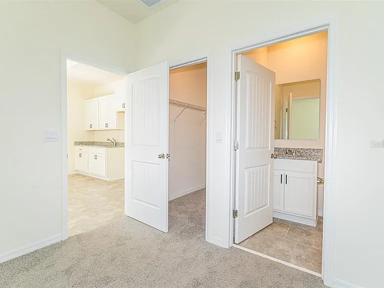 7212 Nottingham Reel Ct #B — Photo 5
