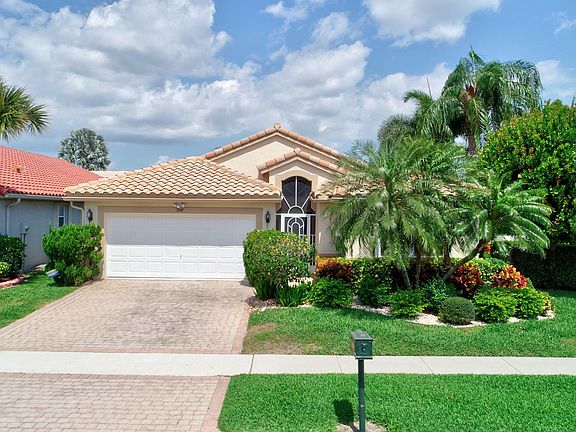 2nd image of 7049 Haviland Cir
