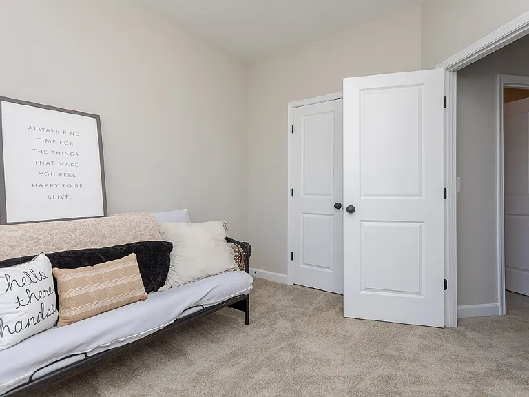 3381 Monterey Dr — Photo 30