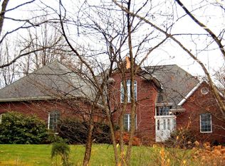 234 Crabapple Ln, Valparaiso, IN 46383