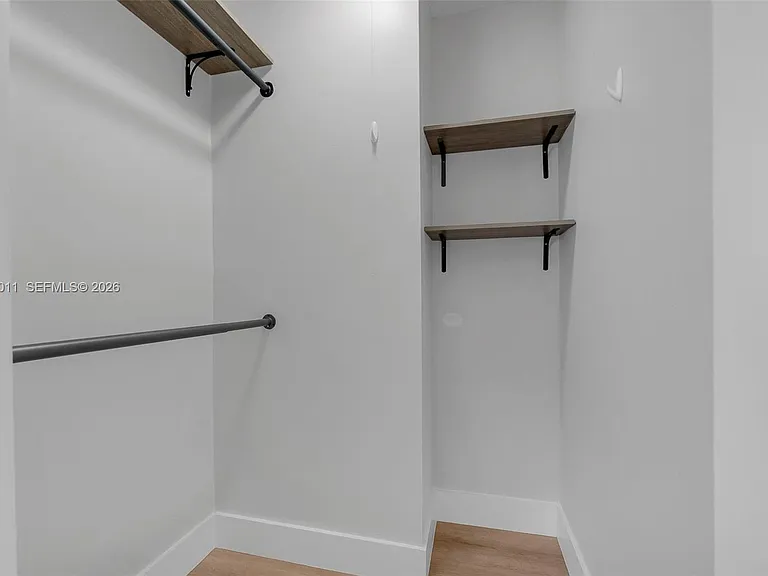 700 NW 18th St #1-2 — Photo 18