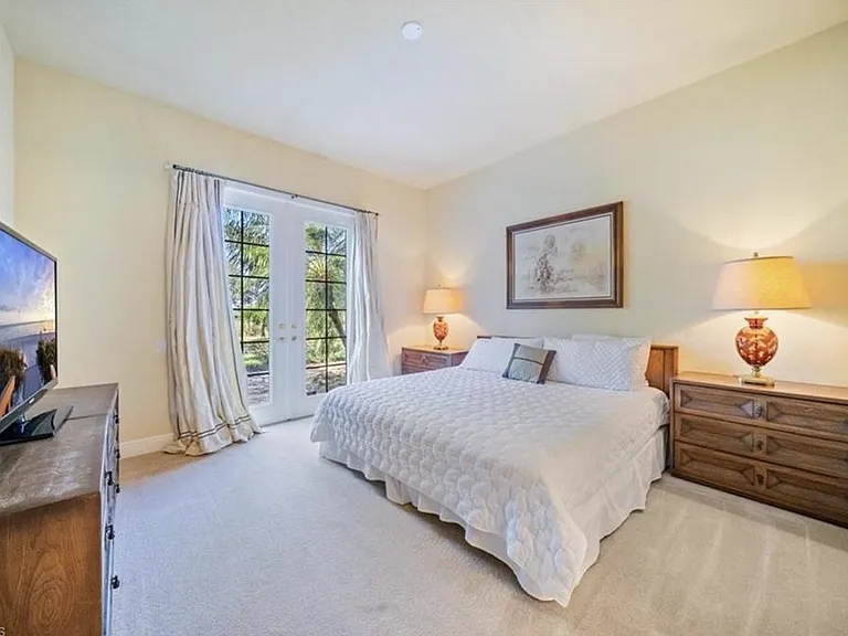 2nd guest bedroom