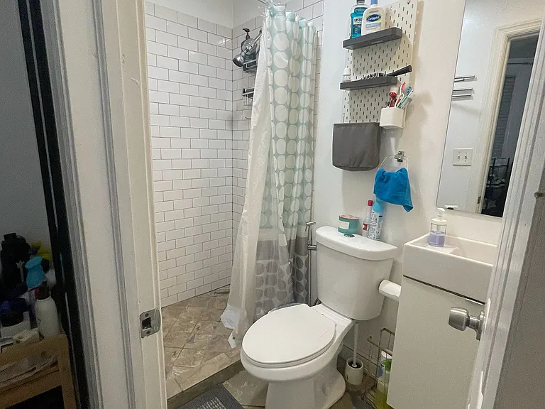 121 Cottage St #1 — Photo 7