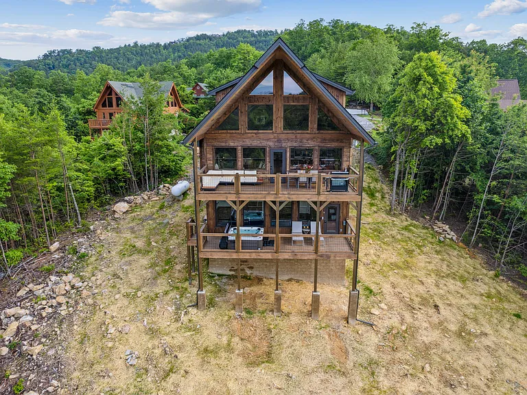 4302 Covered Wagon Rd — Photo 58